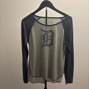 Touch by Alyssa Milano Gray and Navy Shirt